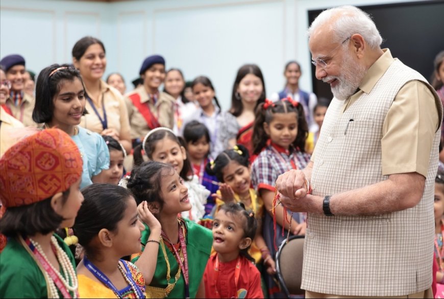 PM Ties Rakhi With Little Ones, PMO Shares Cute Photos