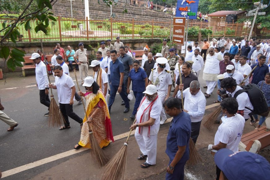 BMC's Swachhata Hi Seva Initiative Spurs Mass Cleanliness Drive in Capital City