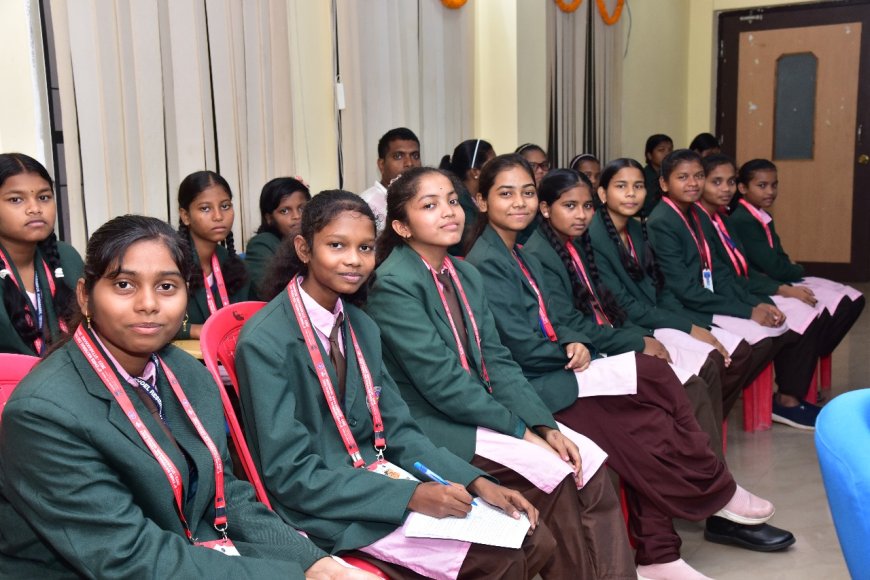 Ekalavya Students Bring Laurels to Odisha at National Level Cultural & Literature Fest in Dehradun