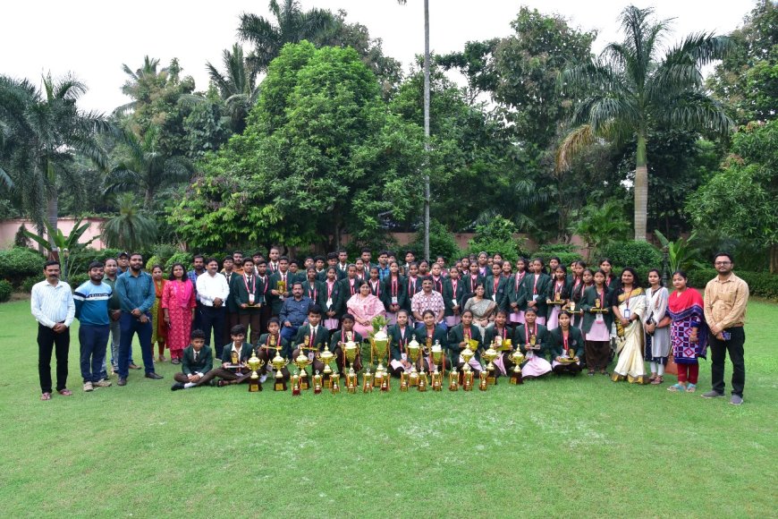 Ekalavya Students Bring Laurels to Odisha at National Level Cultural & Literature Fest in Dehradun