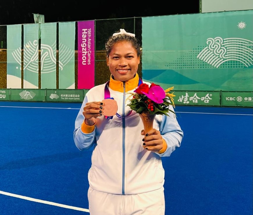 CM Announces Rs 50 Lakh Cash Award for Odisha’s Hockey Star Deep Grace Ekka for Bronze at Asian Games